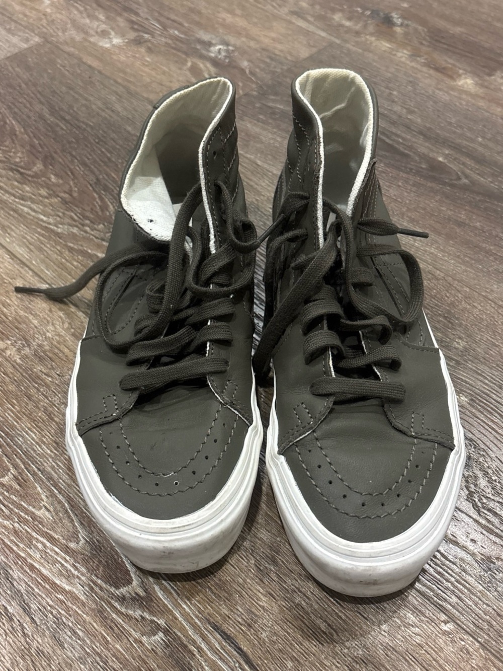 Mid top vans